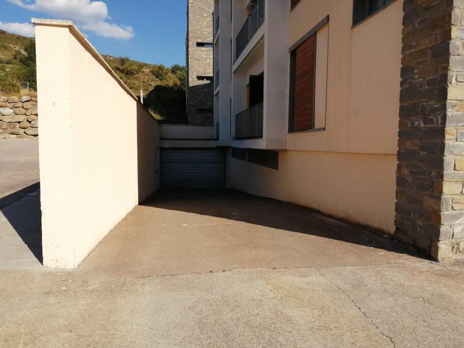 Amplio Apartamento En Sabinanigo - Las Margas Pirineo Aragones ภายนอก รูปภาพ