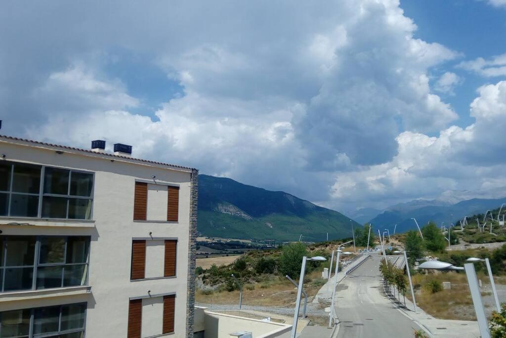 Amplio Apartamento En Sabinanigo - Las Margas Pirineo Aragones ภายนอก รูปภาพ